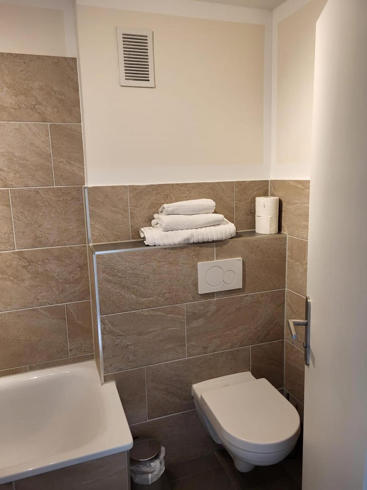 City Apartments Крефельд Экстерьер фото